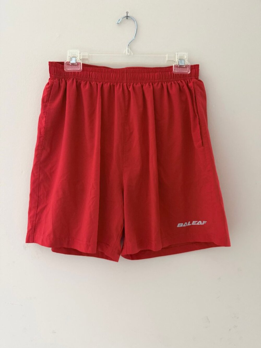 VERY NICE BALEAF ATHLETIC OR SWIM SHORTS TRUNKS FOR MEN POCKETS - SIZE M - RED